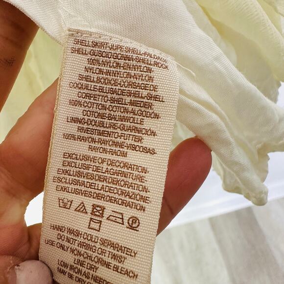 Free People In Dreamland Cutwork Dress in Ivory size 6 - Picture 6 of 11